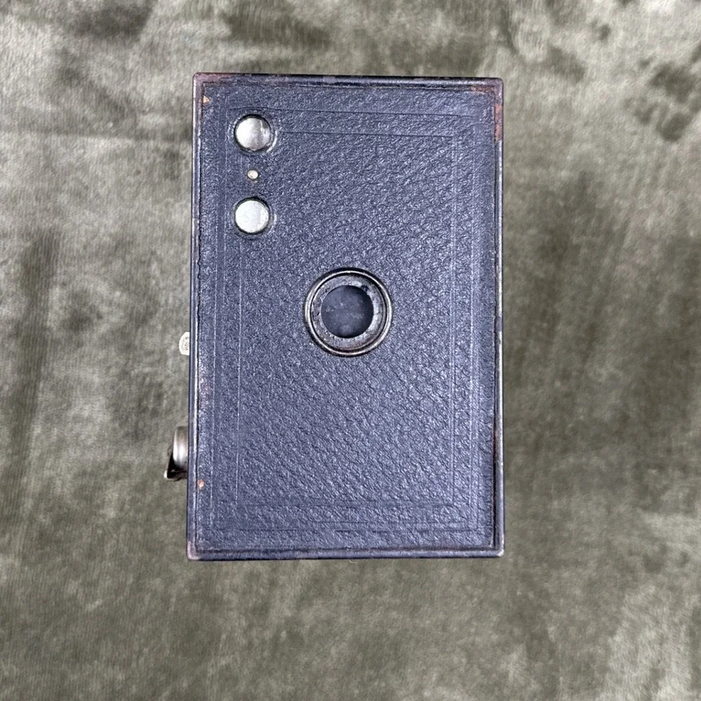 Antique Kodak No. 2 Brownie Model B Box Camera 1904-1907 Vintage 120 Film